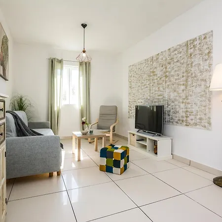 펜션 Family Friendly House With A Swimming Pool Nin, Zadar - 19431