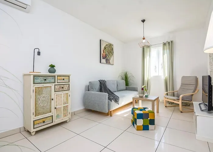 Family Friendly House With A Swimming Pool Nin, Zadar - 19431 * Nin